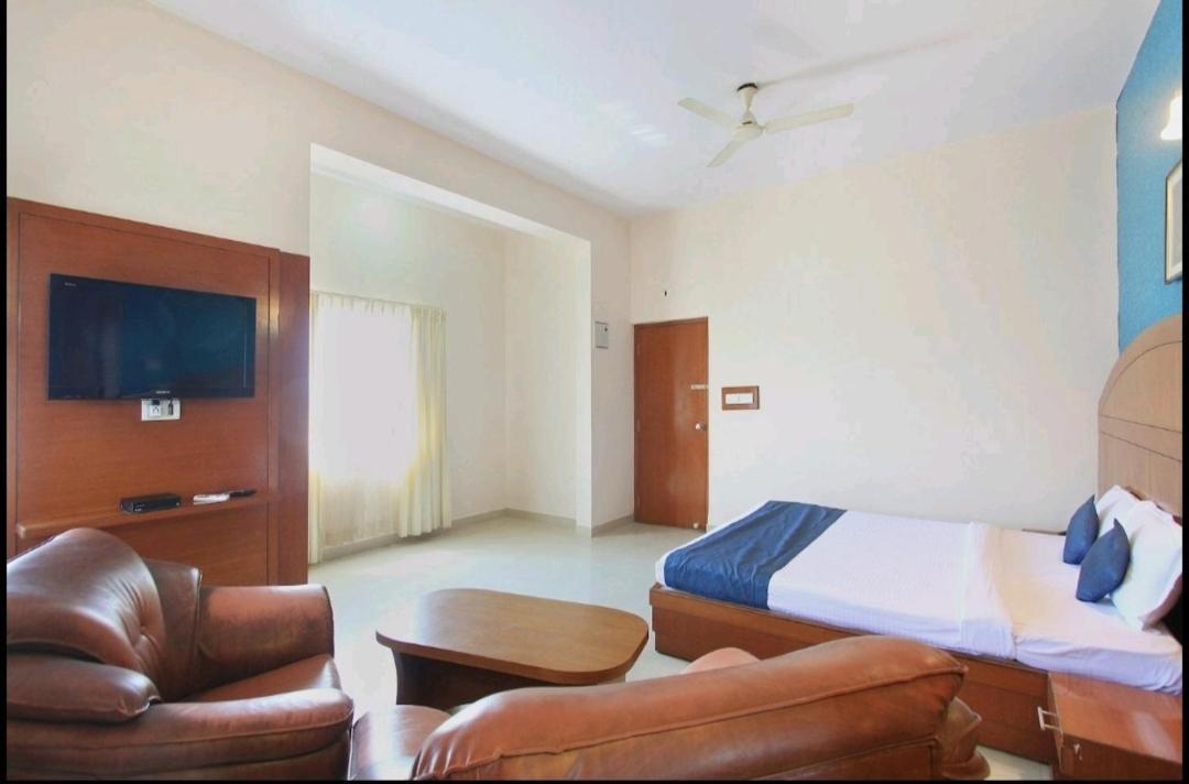 Hotel Stay By The Way Mysuru Zewnętrze zdjęcie