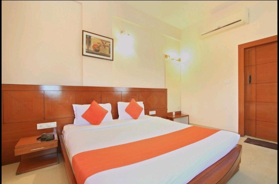 Hotel Stay By The Way Mysuru Zewnętrze zdjęcie