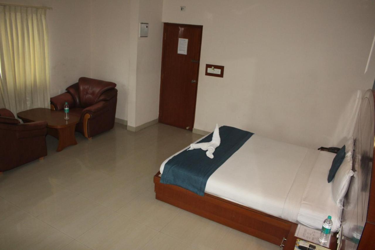 Hotel Stay By The Way Mysuru Zewnętrze zdjęcie